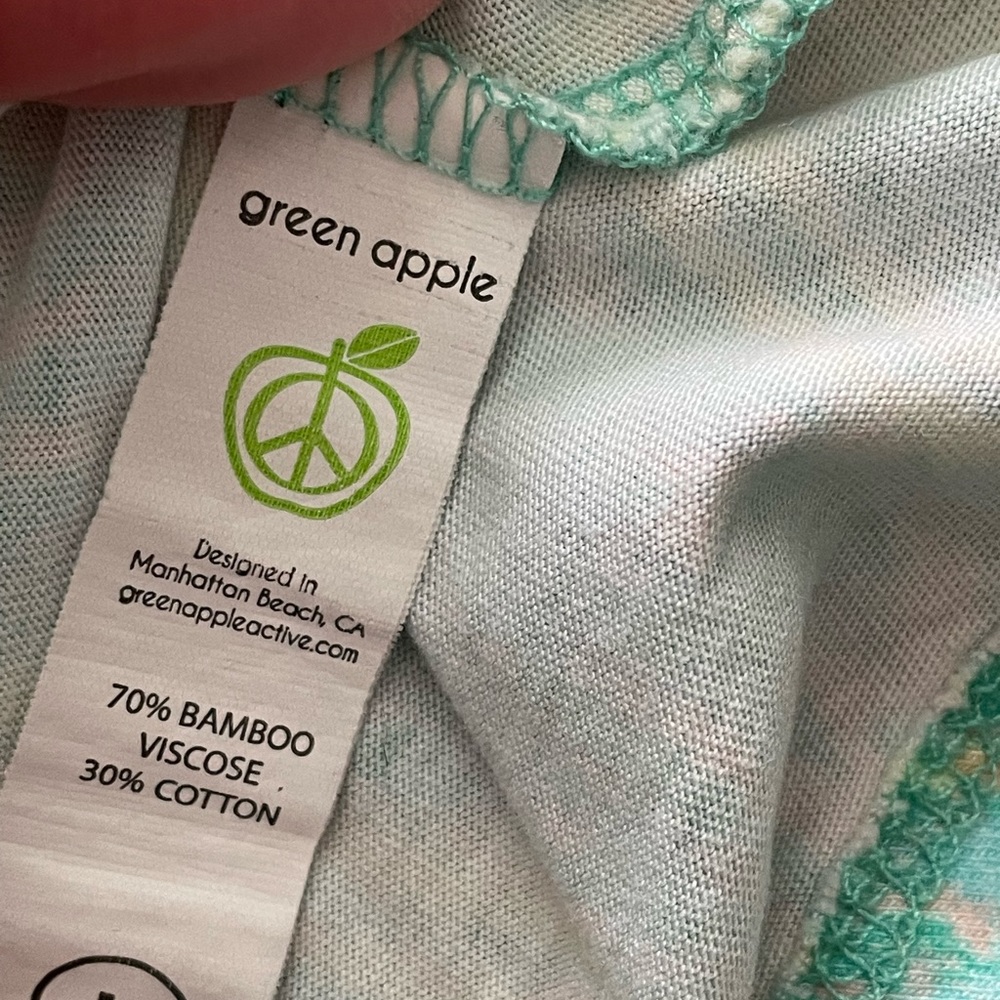 Green Apple Racerback Tank Top Size Large - Picture 5 of 5